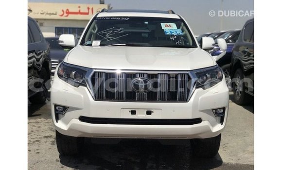 Nunua Imported Toyota Prado Nyeupe Gari ndani ya Import - Dubai nchini Zambia Nunua Imported Toyota Prado Nyeupe Gari ndani ya Import - Dubai nchini Zambia