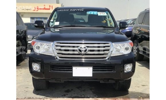 Nunua Imported Toyota Land Cruiser Nyeusi Gari ndani ya Import - Dubai nchini Zambia Nunua Imported Toyota Land Cruiser Nyeusi Gari ndani ya Import - Dubai nchini Zambia