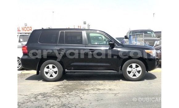 Nunua Imported Toyota Land Cruiser Nyeusi Gari ndani ya Import - Dubai nchini Zambia Nunua Imported Toyota Land Cruiser Nyeusi Gari ndani ya Import - Dubai nchini Zambia