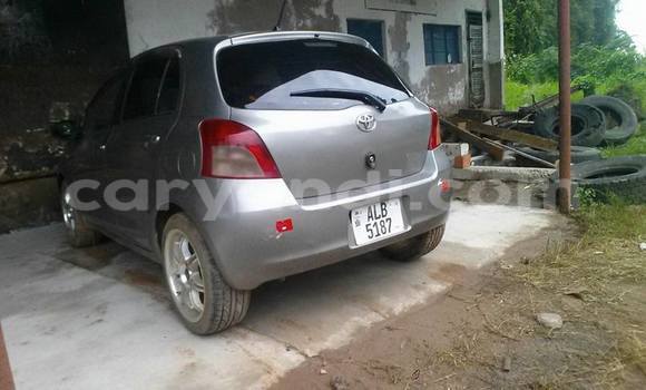 Nunua Ilio tumika Toyota Vitz Nyingine Gari ndani ya Chingola nchini Zambia Nunua Ilio tumika Toyota Vitz Nyingine Gari ndani ya Chingola nchini Zambia