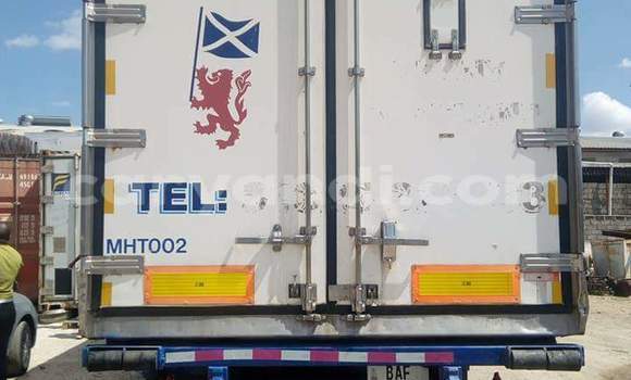 Acheter Neuf Utilitaire Mercedes–Benz Truck Autre à Lusaka, Zambie Acheter Neuf Utilitaire Mercedes–Benz Truck Autre à Lusaka, Zambie