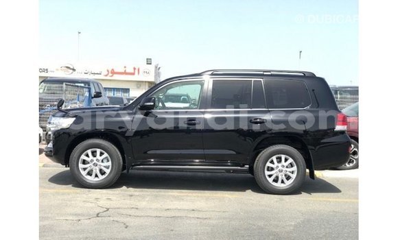 Acheter Import Voiture Toyota Land Cruiser Noir à Import - Dubai, Zambie Acheter Import Voiture Toyota Land Cruiser Noir à Import - Dubai, Zambie