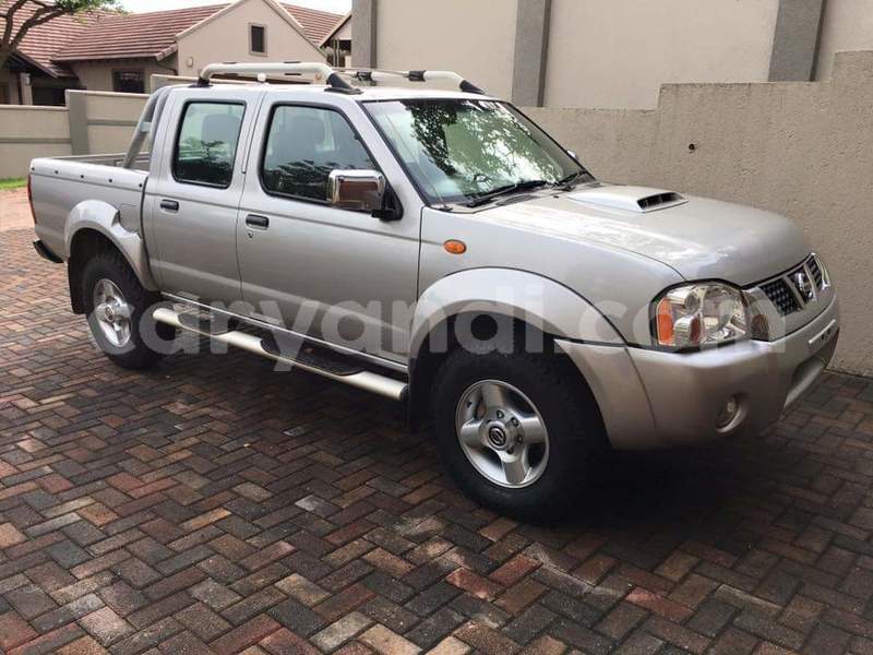 Big with watermark nissan np 300 zambia lusaka 11733
