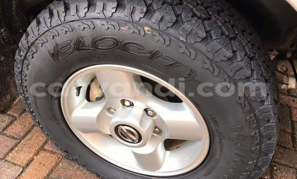 Buy Used Nissan NP 300 Silver Car in Lusaka in Zambia Buy Used Nissan NP 300 Silver Car in Lusaka in Zambia