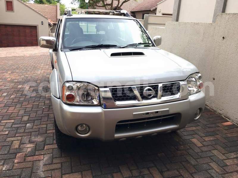 Big with watermark nissan np 300 zambia lusaka 11733