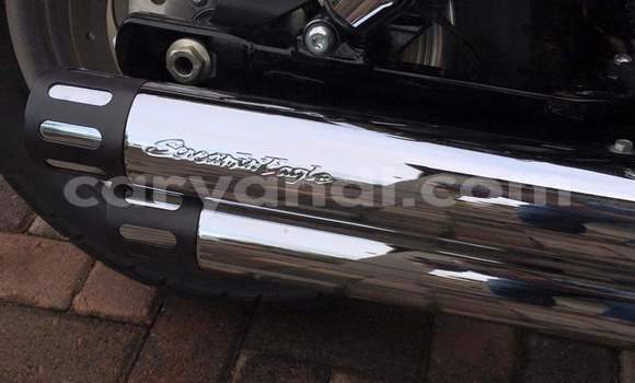 Acheter Occasion Moto Harley Davidson Dyna Noir à Lusaka, Zambie Acheter Occasion Moto Harley Davidson Dyna Noir à Lusaka, Zambie