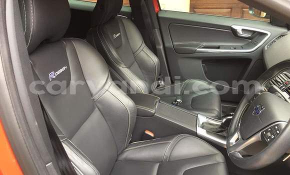 Tenga Tsaru Volvo XC60 Tsvuku Mota in Lusaka in Zambia Tenga Tsaru Volvo XC60 Tsvuku Mota in Lusaka in Zambia