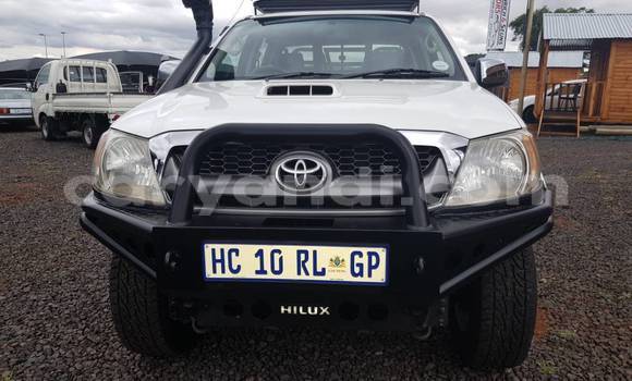 Acheter Neuf Voiture Toyota Hilux Blanc à Lusaka, Zambie Acheter Neuf Voiture Toyota Hilux Blanc à Lusaka, Zambie