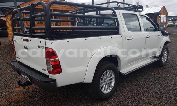 Acheter Neuf Voiture Toyota Hilux Blanc à Lusaka, Zambie Acheter Neuf Voiture Toyota Hilux Blanc à Lusaka, Zambie