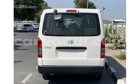 Buy Import Toyota Hiace White Car in Import - Dubai in Zambia Buy Import Toyota Hiace White Car in Import - Dubai in Zambia