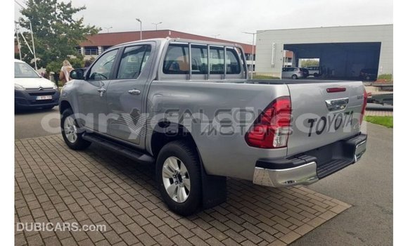 Buy Import Toyota Hilux Brown Car in Import - Dubai in Zambia Buy Import Toyota Hilux Brown Car in Import - Dubai in Zambia