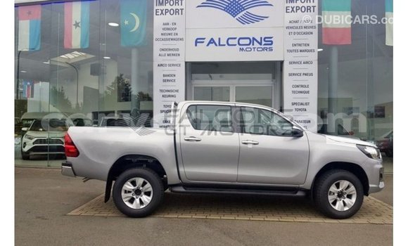 Buy Import Toyota Hilux Brown Car in Import - Dubai in Zambia Buy Import Toyota Hilux Brown Car in Import - Dubai in Zambia