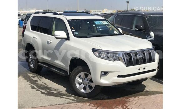 Nunua Imported Toyota Prado Nyeupe Gari ndani ya Import - Dubai nchini Zambia Nunua Imported Toyota Prado Nyeupe Gari ndani ya Import - Dubai nchini Zambia