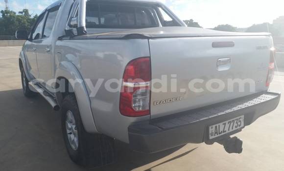 Acheter Occasion Voiture Toyota Hilux Gris à Lusaka, Zambie Acheter Occasion Voiture Toyota Hilux Gris à Lusaka, Zambie