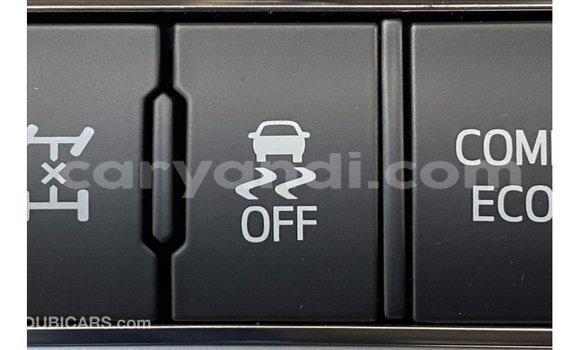 Tenga Imported Toyota Land Cruiser Chena Mota in Import - Dubai in Zambia Tenga Imported Toyota Land Cruiser Chena Mota in Import - Dubai in Zambia