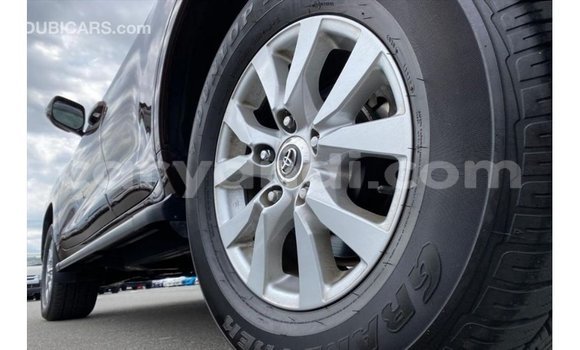 Nunua Imported Toyota Land Cruiser Nyekundu Gari ndani ya Import - Dubai nchini Zambia Nunua Imported Toyota Land Cruiser Nyekundu Gari ndani ya Import - Dubai nchini Zambia