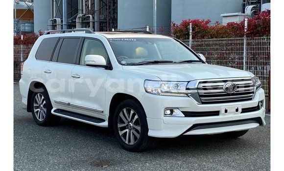 Nunua Imported Toyota Land Cruiser Nyeupe Gari ndani ya Import - Dubai nchini Zambia Nunua Imported Toyota Land Cruiser Nyeupe Gari ndani ya Import - Dubai nchini Zambia