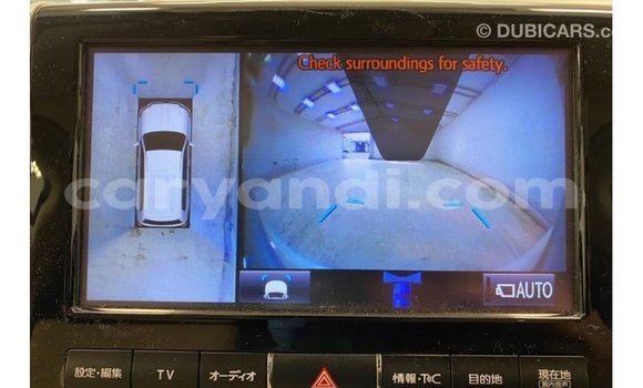 Nunua Imported Toyota Land Cruiser Nyeupe Gari ndani ya Import - Dubai nchini Zambia Nunua Imported Toyota Land Cruiser Nyeupe Gari ndani ya Import - Dubai nchini Zambia