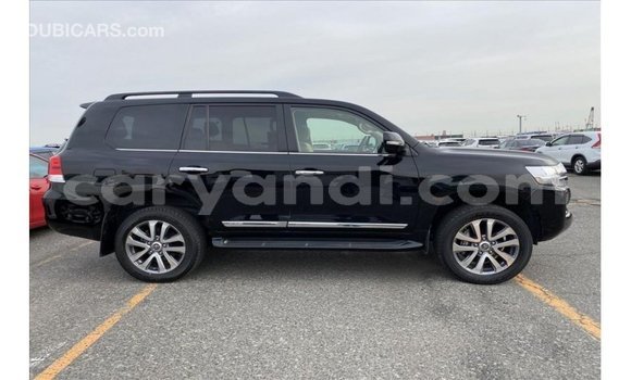 Nunua Imported Toyota Land Cruiser Nyeusi Gari ndani ya Import - Dubai nchini Zambia Nunua Imported Toyota Land Cruiser Nyeusi Gari ndani ya Import - Dubai nchini Zambia